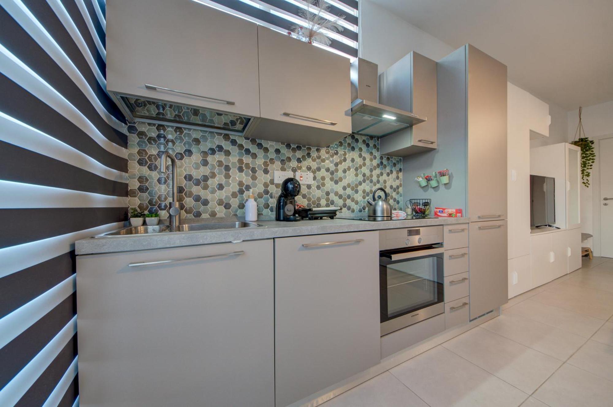 Cosy Penthouse In Hamrun - Walking Distance To Valletta Екстер'єр фото