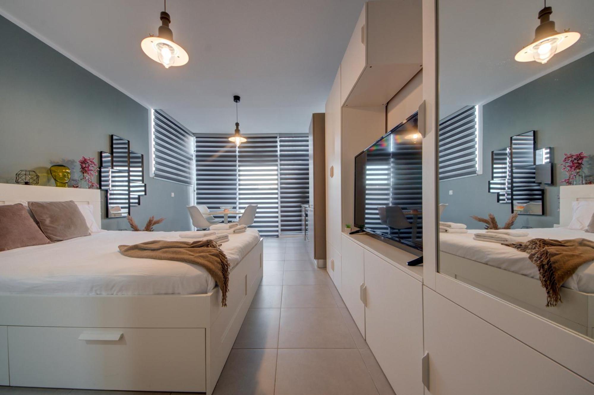 Cosy Penthouse In Hamrun - Walking Distance To Valletta Екстер'єр фото
